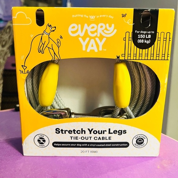 every yay Stretch Your Legs Tie Out Cable for Dogs - Picture 1 of 3